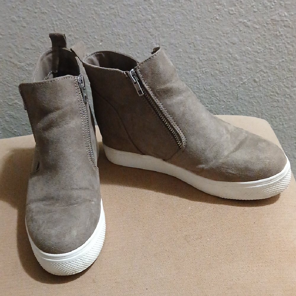 Time Tru Memory Foam Boot 8 1/2